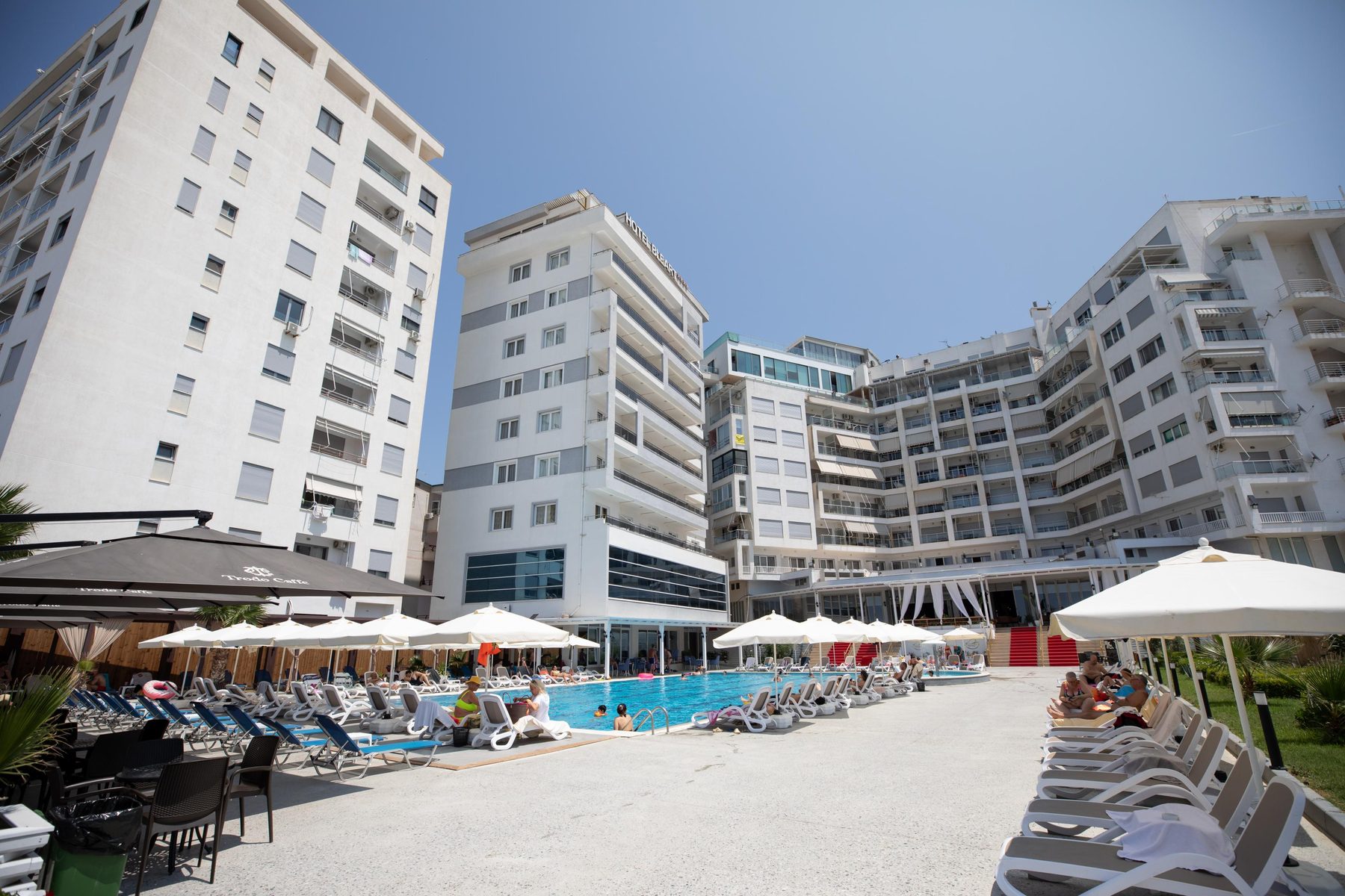 Bleart Hotel